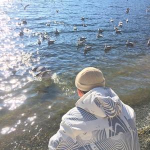 淫秽片东北老太婆去农民工住处开房不带套
